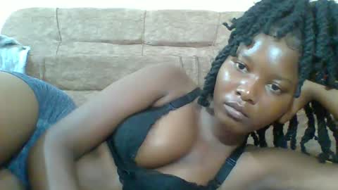 love online show from 03-09-25, 03:49