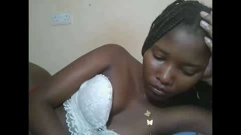 love online show from 11-08-25, 04:01