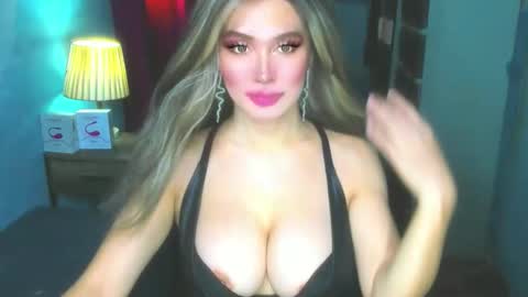 T A N Y A online show from 04-15-26, 03:35