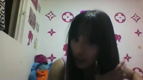 Snapshot of hotbardaddy chatting on 06-04-26, 10:32 daddybarbie. online show from 06-04-26, 10:32