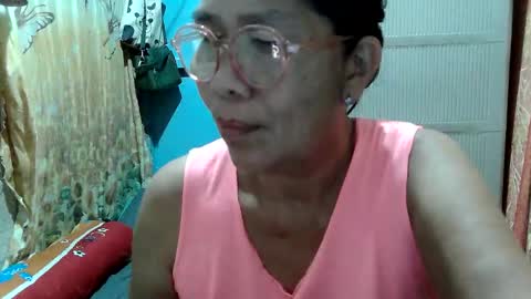 Snapshot of hotbetty_45 chatting on 05-02-26, 11:37 hotbetty_45 online show from 05-02-26, 11:37