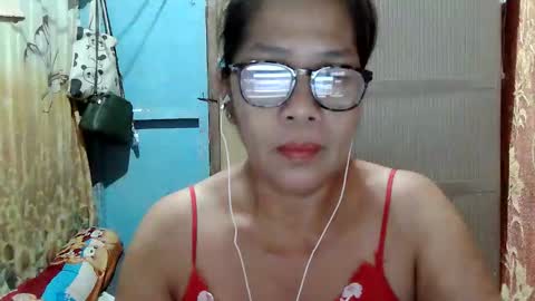 Snapshot of hotbetty_45 chatting on 05-08-26, 10:26 hotbetty_45 online show from 05-08-26, 10:26