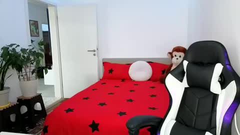 Hotboyshorny online show from 02-24-26, 08:23