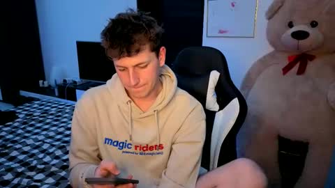 Hotboyshorny online show from 05-08-26, 02:22