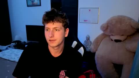 Hotboyshorny online show from 05-22-26, 02:22