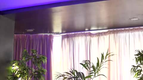 Anais online show from 09-18-25, 06:15