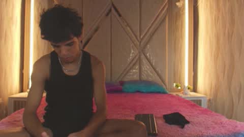 hotcouple_222 online show from 03-06-26, 07:21