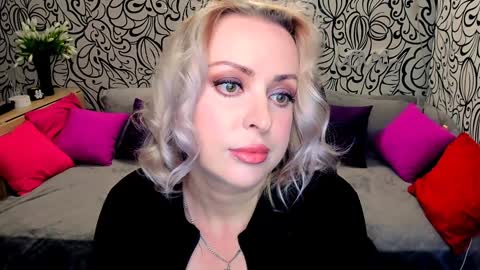 Alice online show from 01-10-25, 02:02