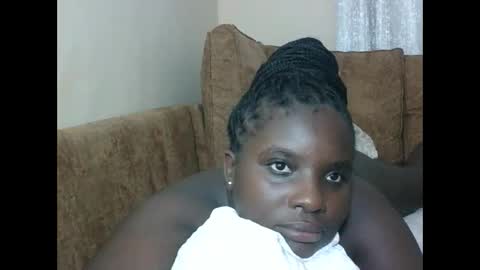 Snapshot of hotebbbyy chatting on 06-10-26, 06:40 EBBY online show from 06-10-26, 06:40