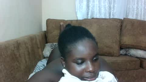 Snapshot of hotebbbyy chatting on 07-25-26, 02:31 EBBY online show from 07-25-26, 02:31
