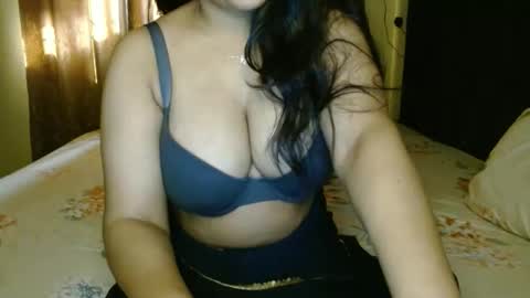 Eliza i dont show face in any show online show from 11-29-25, 09:01