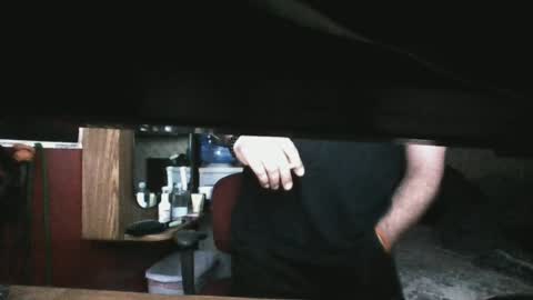 Hotfreakinstud online show from 04-09-26, 07:47