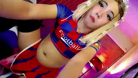 hotfucking_queen1111 online show from 04-07-26, 08:37