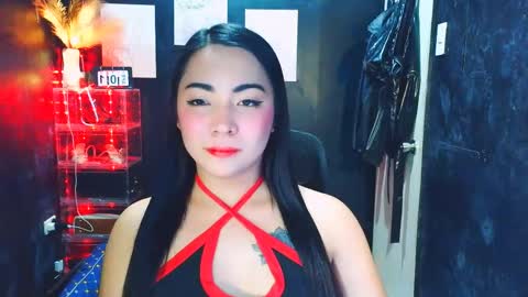 Snapshot of hotfvckingemerlyn chatting on 03-31-26, 06:41 emily online show from 03-31-26, 06:41