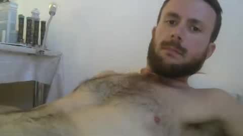 Le jardinier sexy online show from 06-24-26, 07:13