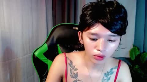 hotgirlronaxx online show from 12-19-25, 12:39