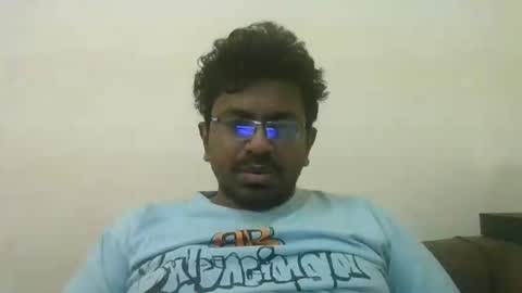 Snapshot of hotgluteus4321 chatting on 05-17-26, 05:42 hotgluteus4321 online show from 05-17-26, 05:42