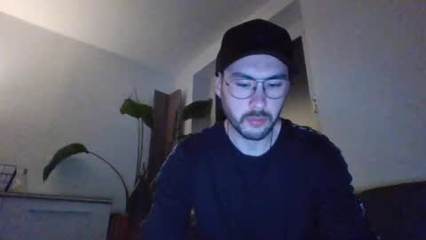 hotguitarplayernaked online show from 12-28-24, 01:18