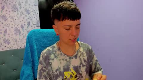 hannah online show from 09-10-25, 02:33