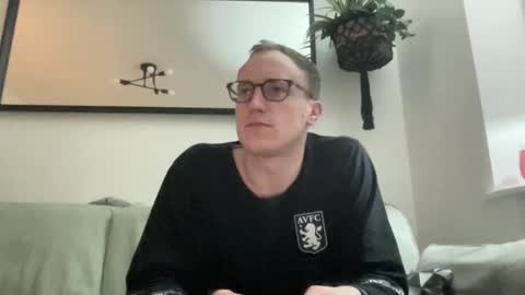 Snapshot of hotholby86 chatting on 01-12-25, 08:47 hotholby86 online show from 01-12-25, 08:47