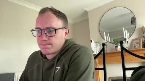 Snapshot of hotholby86 chatting on 03-12-25, 03:40 hotholby86 online show from 03-12-25, 03:40