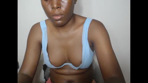 Snapshot of hotjessie0 chatting on 01-16-25, 01:36 hotjessie0 online show from 01-16-25, 01:36