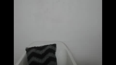 Snapshot of hotjessie0 chatting on 01-30-25, 04:27 hotjessie0 online show from 01-30-25, 04:27