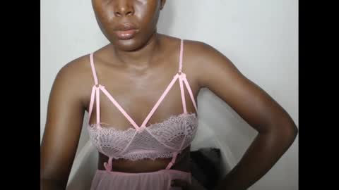 Snapshot of hotjessie0 chatting on 02-04-25, 04:05 hotjessie0 online show from 02-04-25, 04:05
