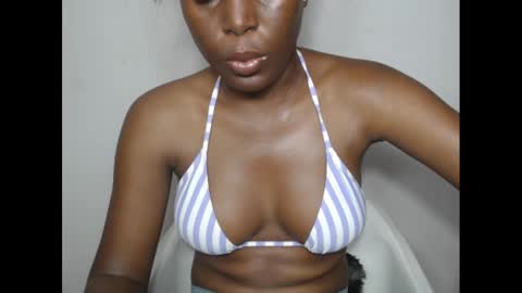 Snapshot of hotjessie0 chatting on 03-01-25, 06:03 hotjessie0 online show from 03-01-25, 06:03