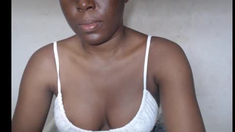 Snapshot of hotjessie0 chatting on 09-20-25, 04:46 hotjessie0 online show from 09-20-25, 04:46