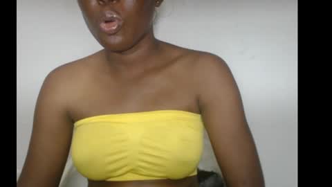 hotjessie0 online show from 03-05-26, 07:21