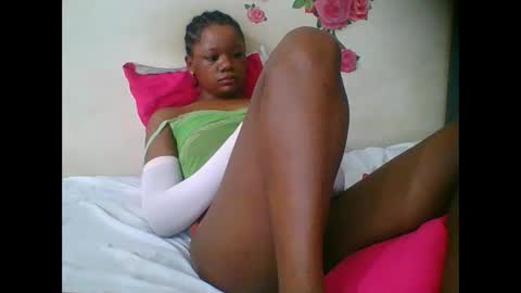 LOYCE online show from 11-05-25, 01:27