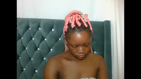 LOYCE online show from 02-18-26, 04:19