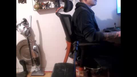 Snapshot of hotkinkytat chatting on 02-14-25, 01:02 hotkinkytat online show from 02-14-25, 01:02