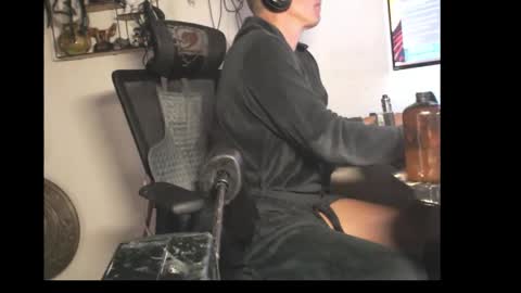 Snapshot of hotkinkytat chatting on 04-11-26, 11:25 hotkinkytat online show from 04-11-26, 11:25