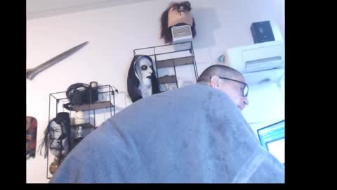 Snapshot of hotkinkytat chatting on 04-17-26, 12:30 hotkinkytat online show from 04-17-26, 12:30