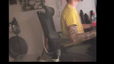 Snapshot of hotkinkytat chatting on 05-03-26, 01:22 hotkinkytat online show from 05-03-26, 01:22