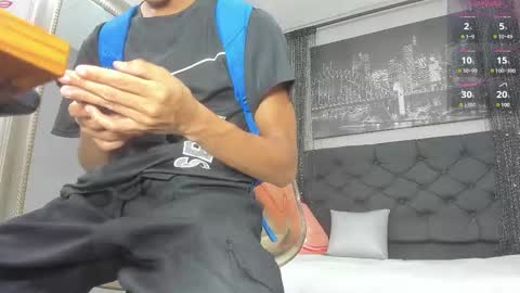 Hotkoljei online show from 02-19-25, 03:39