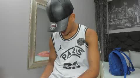 Hotkoljei online show from 02-20-25, 03:45