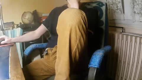 hotleopold online show from 11-25-25, 10:21