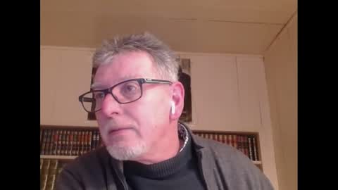 Snapshot of hotlux_54 chatting on 01-01-25, 09:52 hotlux_54 online show from 01-01-25, 09:52