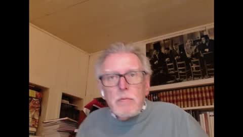 Snapshot of hotlux_54 chatting on 11-04-25, 05:12 hotlux_54 online show from 11-04-25, 05:12