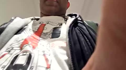 hotm_on_cam online show from 01-16-26, 08:46