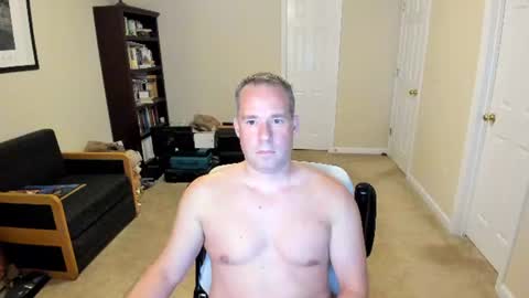 Snapshot of hotmale4u692000 chatting on 07-12-26, 04:36 hotmale4u692000 online show from 07-12-26, 04:36