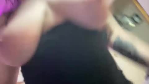 Annabelle online show from 02-17-25, 02:42