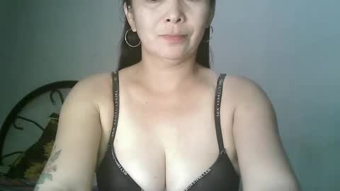 Snapshot of hotmamajen4u chatting on 06-01-26, 01:07 hotmamajen4u online show from 06-01-26, 01:07