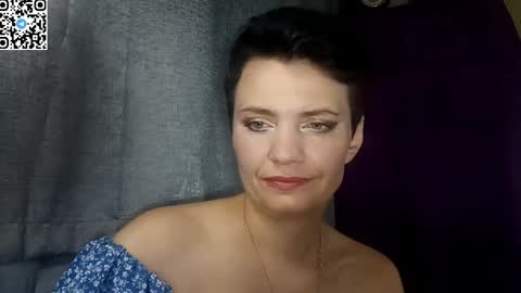 Snapshot of hotmamaqueen234 chatting on 05-21-26, 09:11 hotmamaqueen234 online show from 05-21-26, 09:11