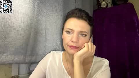 Snapshot of hotmamaqueen234 chatting on 05-25-26, 09:10 hotmamaqueen234 online show from 05-25-26, 09:10