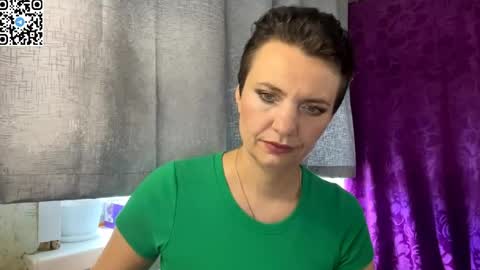 Snapshot of hotmamaqueen234 chatting on 05-31-26, 11:28 hotmamaqueen234 online show from 05-31-26, 11:28