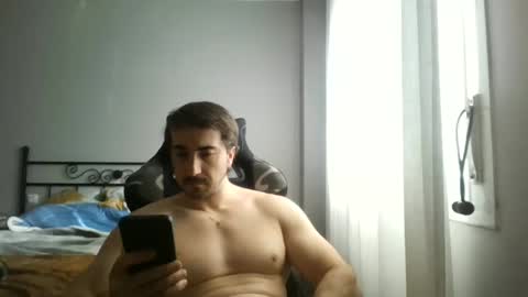 Snapshot of hotman_40_ chatting on 02-19-25, 03:27 hotman_40_ online show from 02-19-25, 03:27
